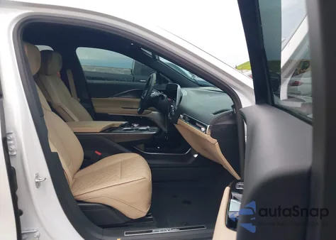 2024 Cadillac Lyriq Luxury W/1Se z USA, uszkodzony, nr VIN 1GYKPSRL2RZ120947